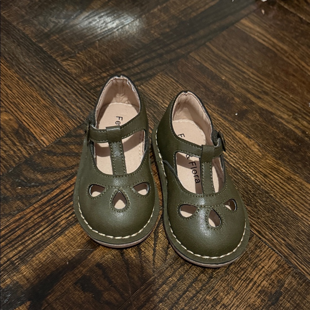 Kids Olive Green Shoes